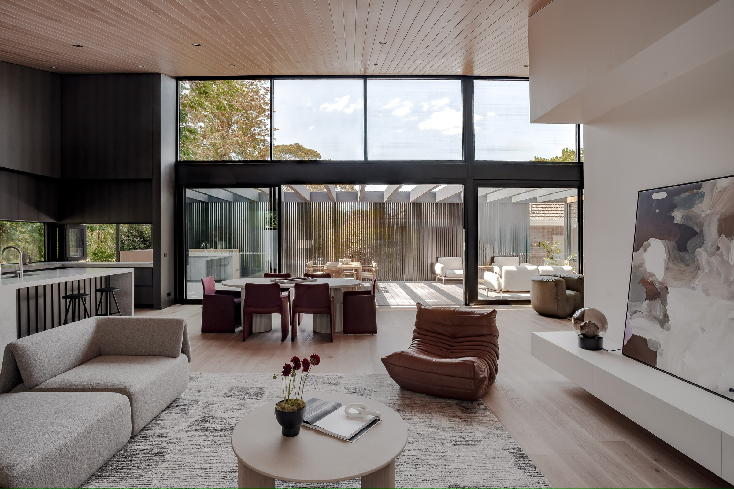 LS562 Pure Concrete Lavistone x Sky Architect Studio L6