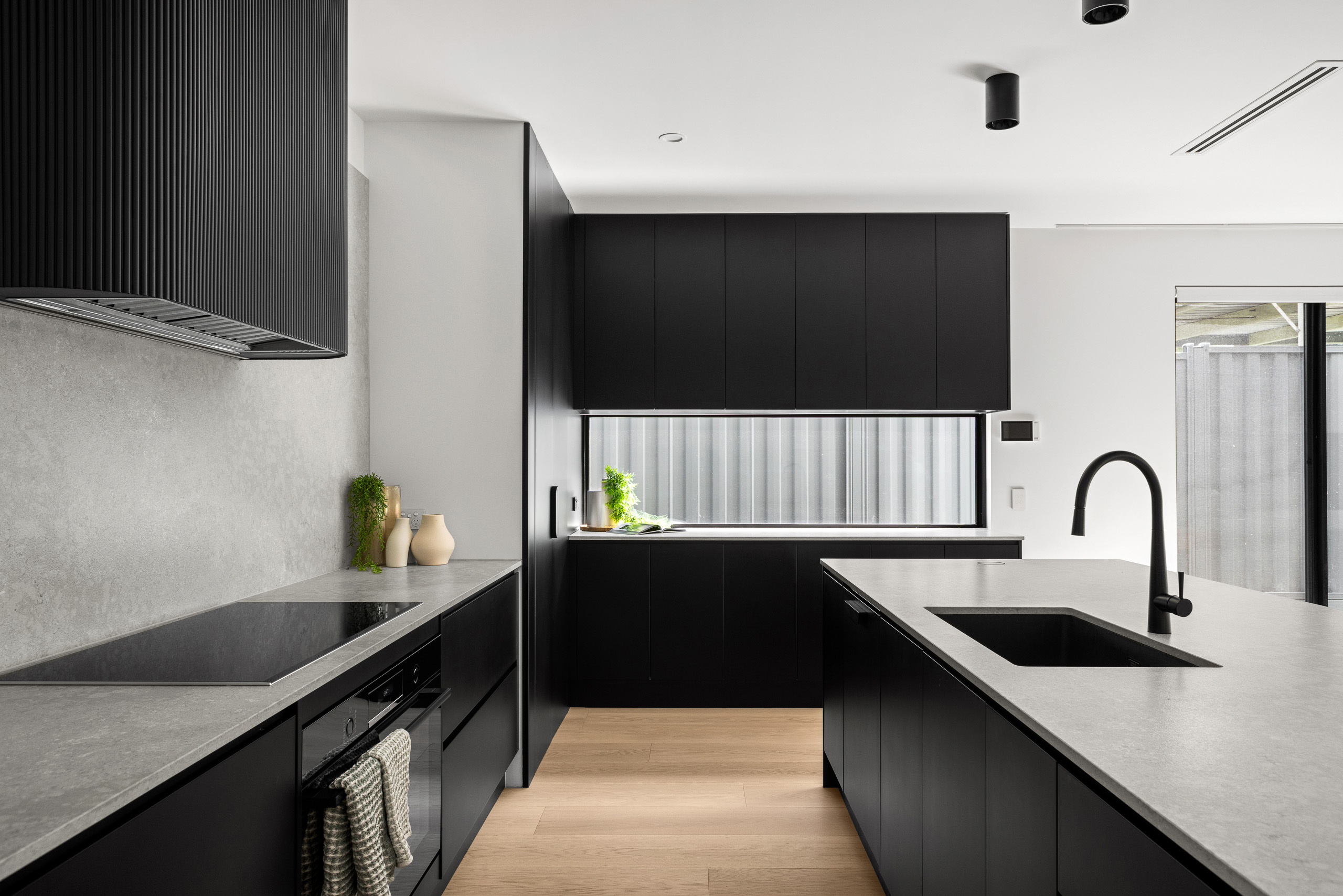 LS462 Pure Concrete Lavistone x Agosta Developments L3