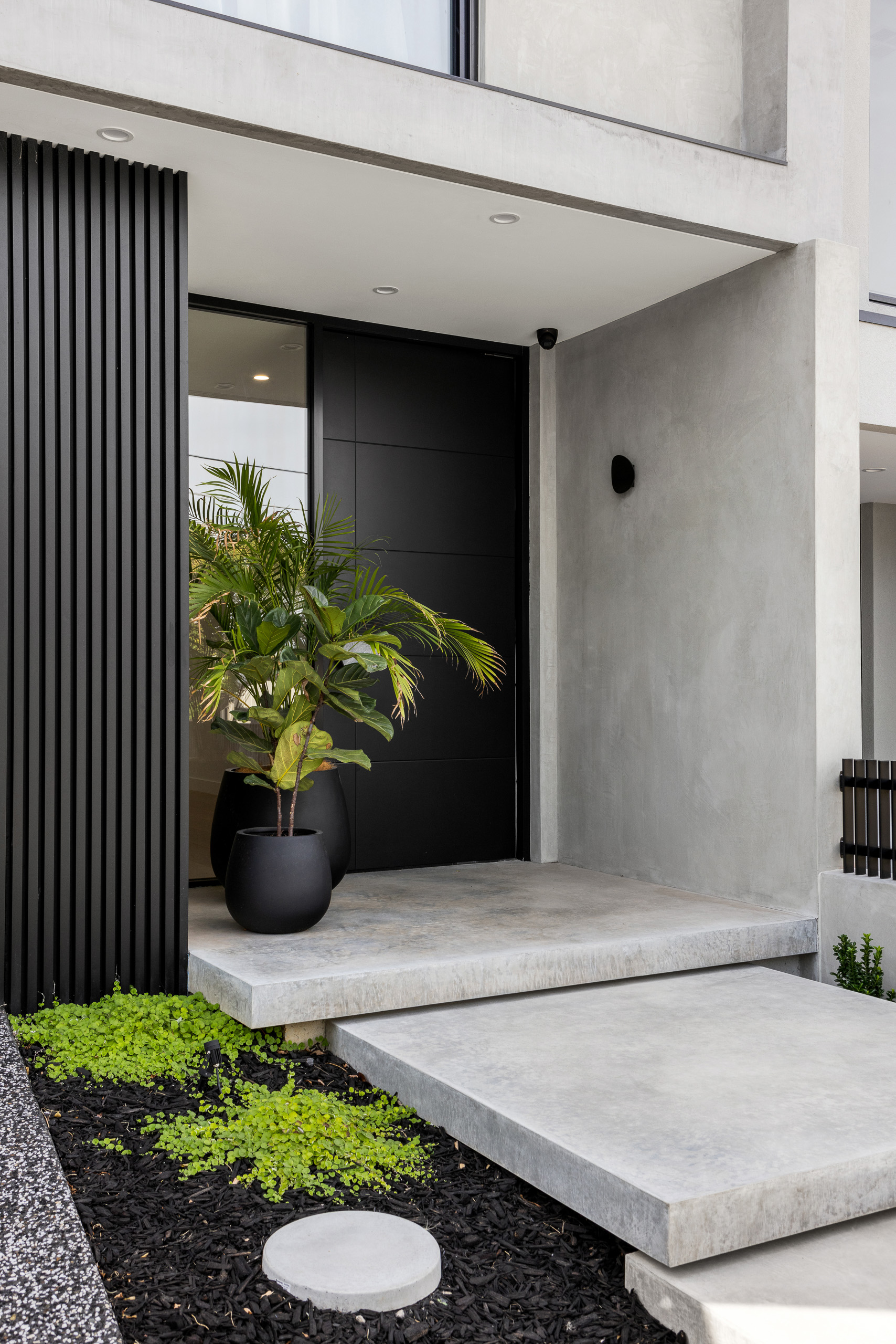 LS462 Pure Concrete Lavistone x Agosta Developments P6