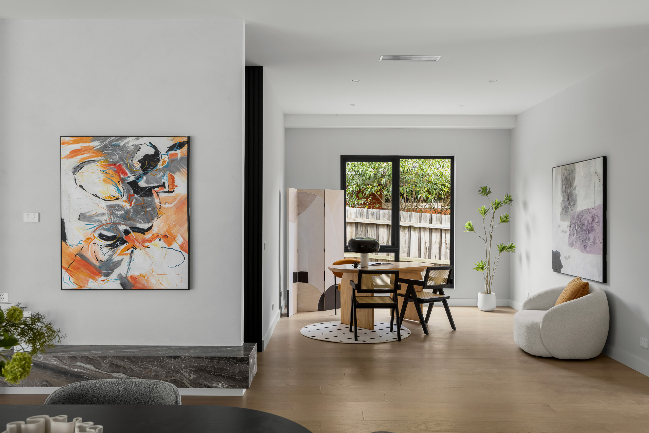 LVNS1007 Arabescato Grigio Lavistone Natural Koala Court, Doncaster L12