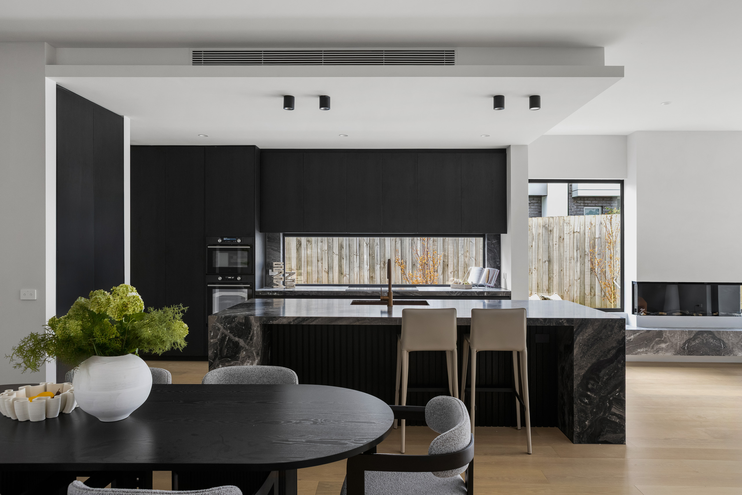LVNS1007 Arabescato Grigio Lavistone Natural Koala Court, Doncaster L8