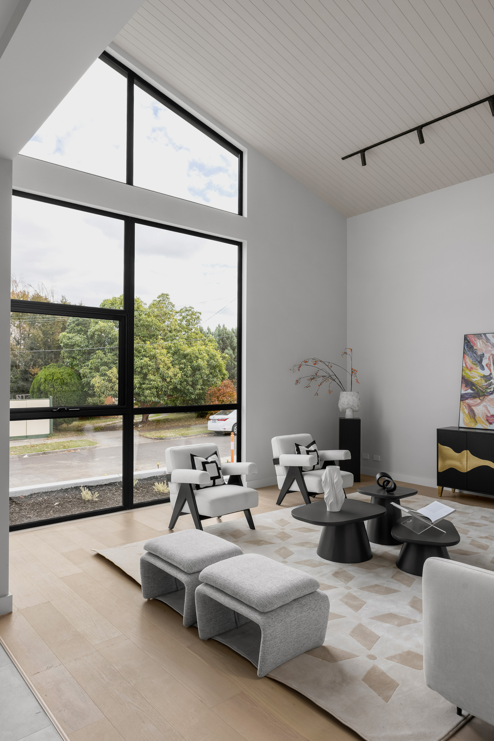 LVNS1007 Arabescato Grigio Lavistone Natural Koala Court, Doncaster P11