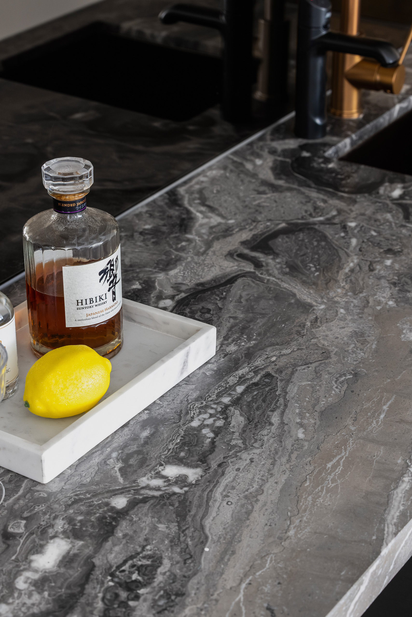 LVNS1007 Arabescato Grigio Lavistone Natural Koala Court, Doncaster P19