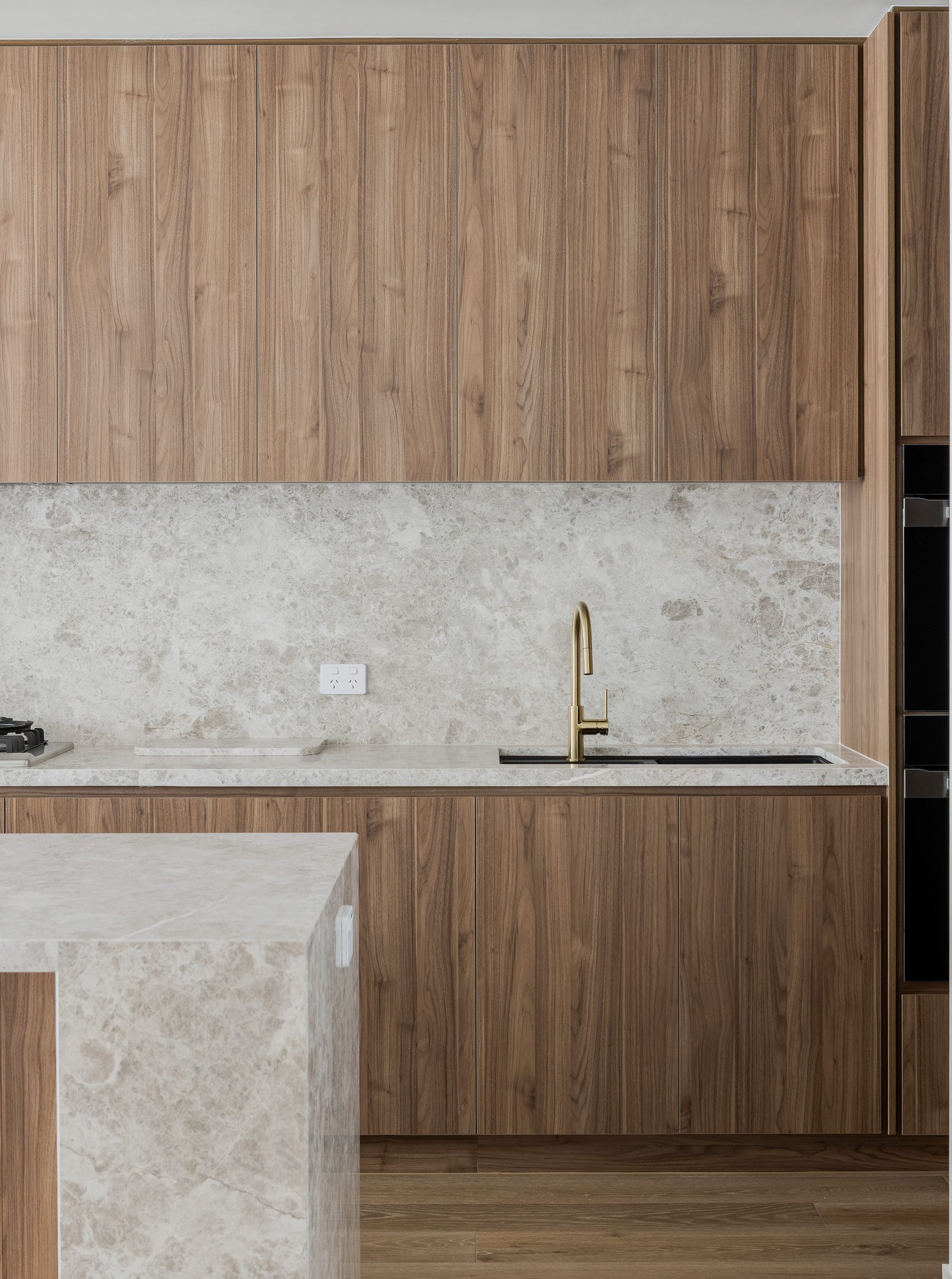 LVNS5105 Silver Galaxy Lavistone Natural Barrington P11